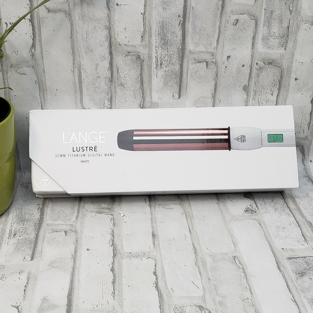 NIB L'ange Lustre' 32mm Tourmaline Digital Wand ~ White